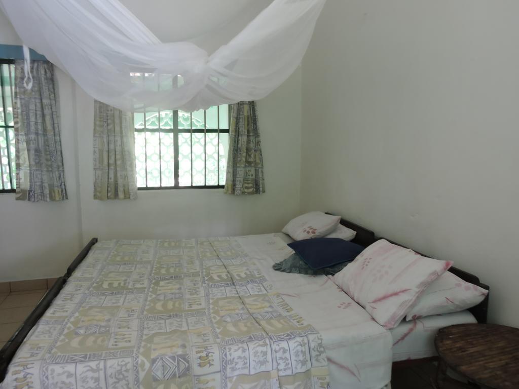 Diani Beachalets Exterior foto